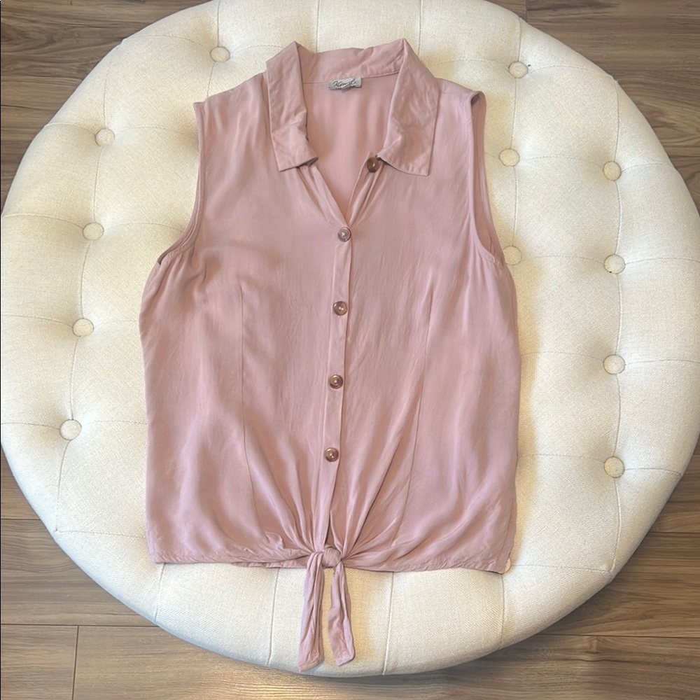 Kismet Sleeveless Button-Up Blouse with tie front